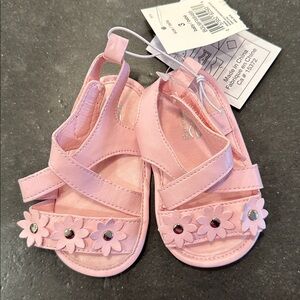 NEW JOE FRESH SIZE 3 infant girl baby crib shoes, sandals velcro closure pink
